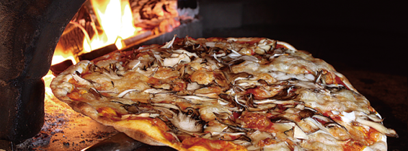 ピッツェリア　薪と石